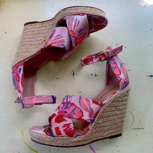 Shoe Dazzle Shoes - Shoedazzle | floral print wedge